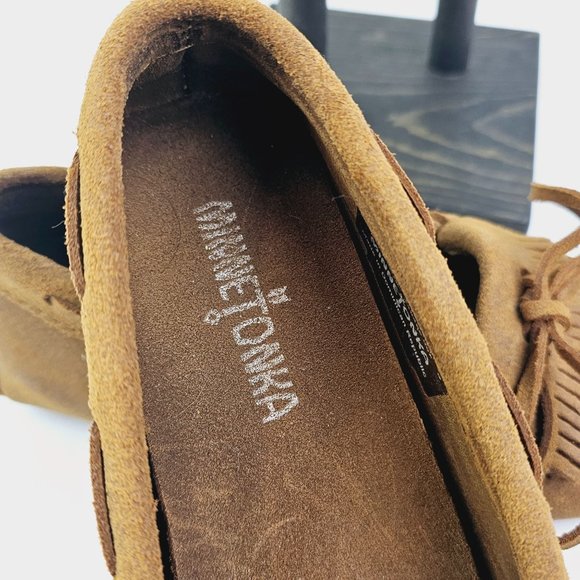 Minnetonka Moccasin Women’s Driving Shoe Tan Suede 593 Size 6.5 - Picture 8 of 9